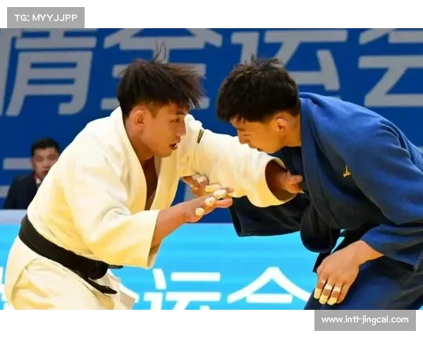 主教练何焰柱解读薛紫阳夺冠策略：节省体力、后发制人