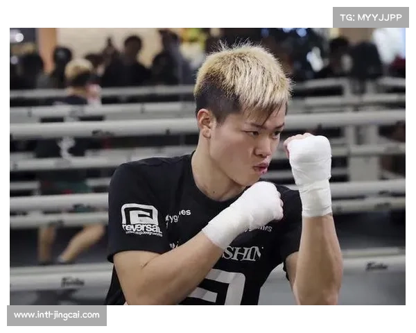 从表演赛惨败到世界拳王挑战,那须川天心的拳击蜕变之路 从表演赛惨败到世界拳王挑战,那须川天心的拳击蜕变之路