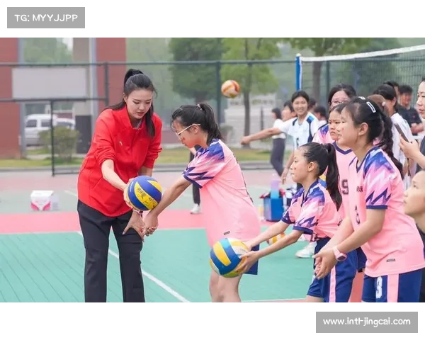 内蒙古曲棍球训练基地开展“冠军进校园”公益活动